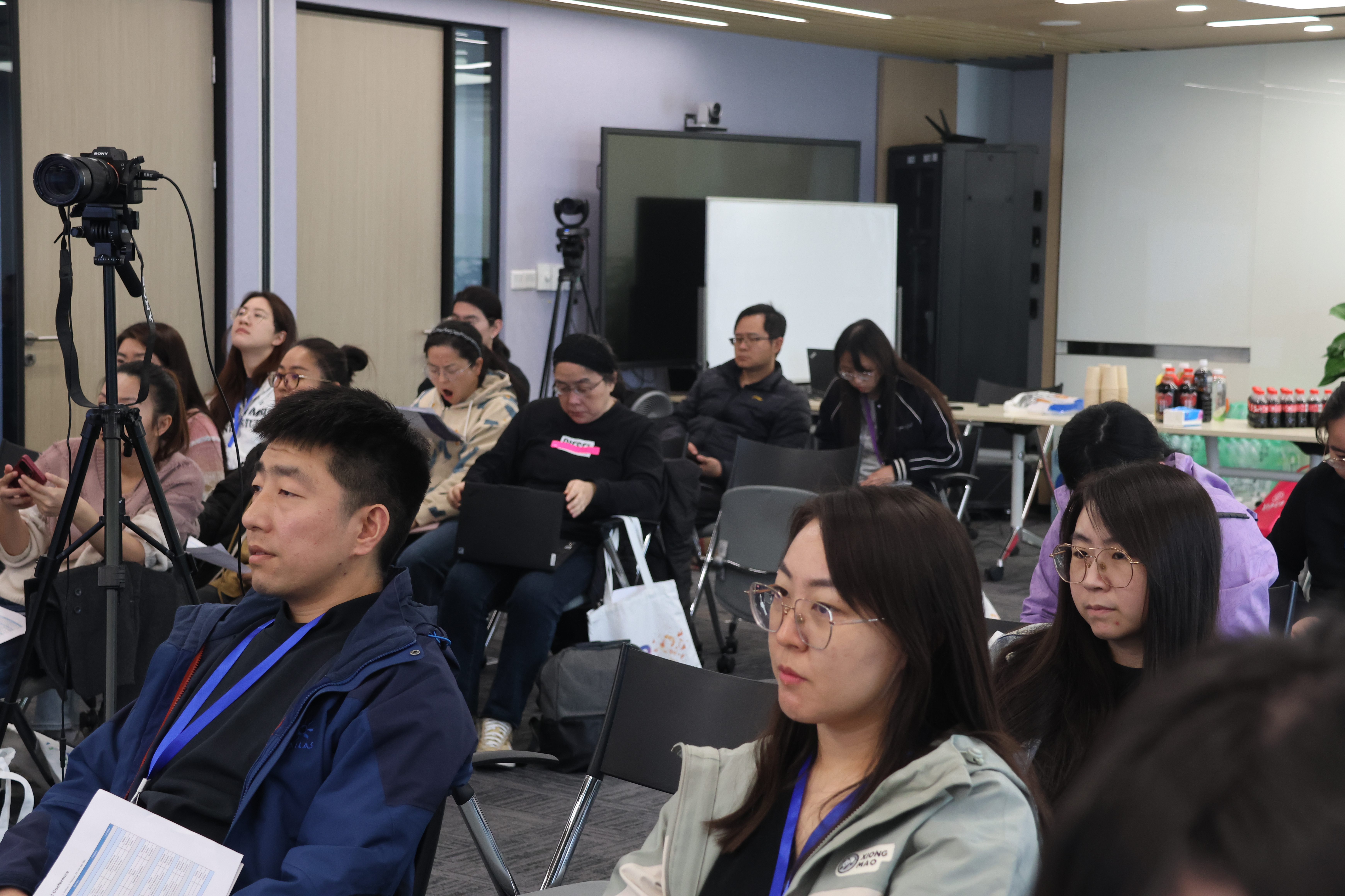 Speaker and audience interaction at a China PharmaRUG 2026 session